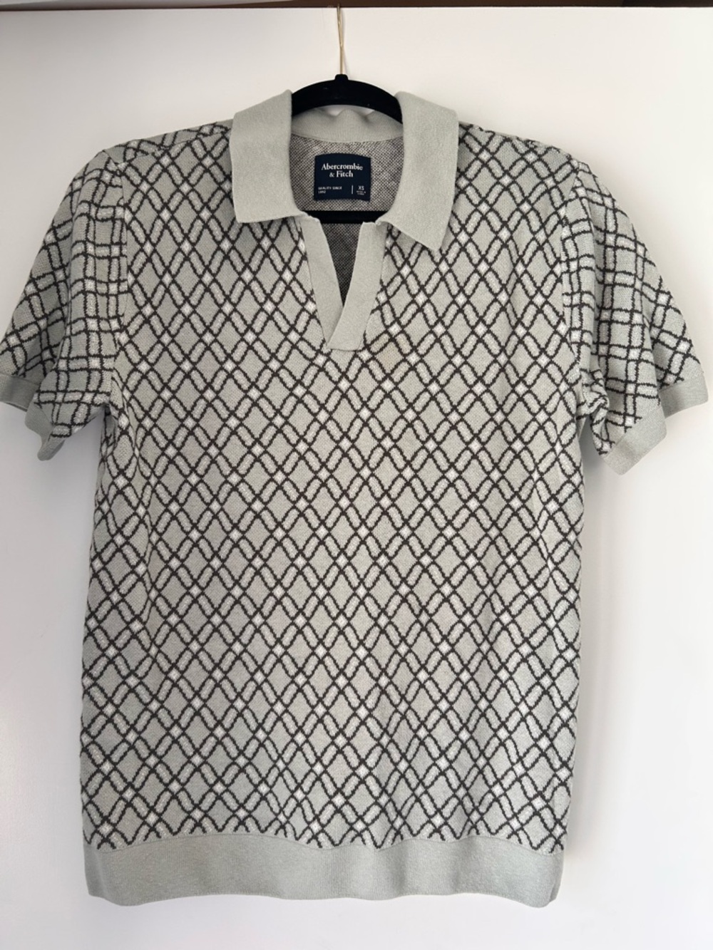 Abercrombie & Fitch Short-Sleeve Knit Polo in Light Gray and Dark Gray